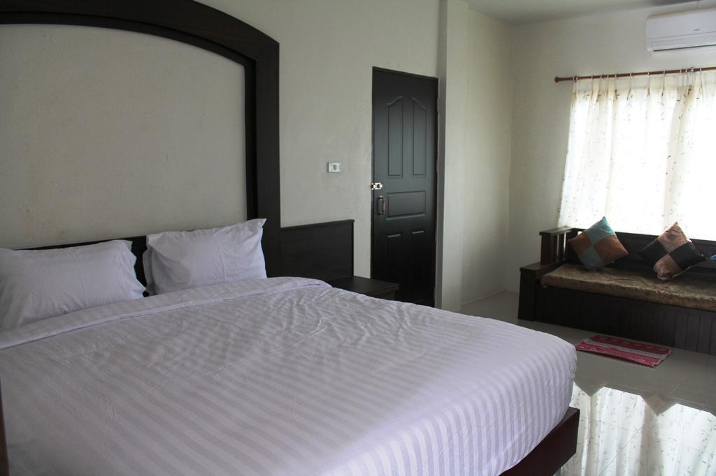 Huen Chan Thip Chiang Rai Ngoại thất bức ảnh